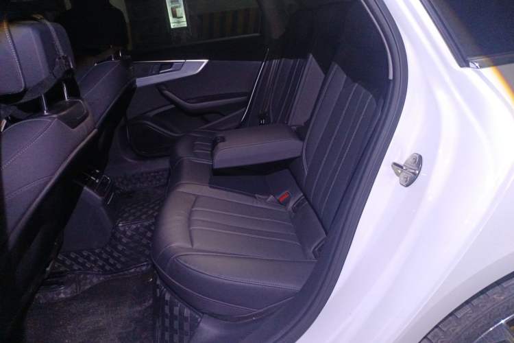 Used Audi A4L 2020 40 TFSI Fashion Dynamic Model Left Rear Seat