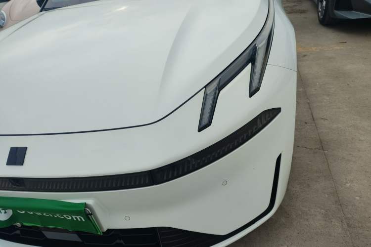 Used Lynk & Co 07 2024 EM-P 126 Long-Range Halo
