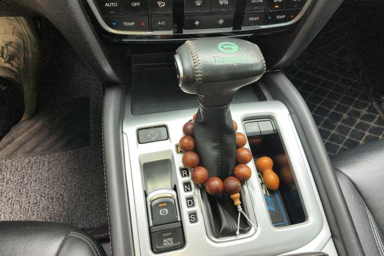 Used GAC Trumpchi GS8 2017 320T Two-Wheel Drive Luxury Smart Connectivity Version (7 Seats)
