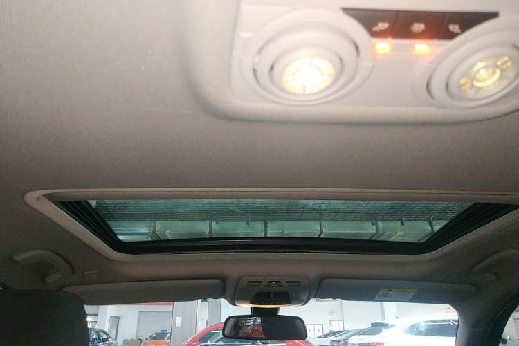 Used BMW 3 Series 2017 320Li Fashion Model
