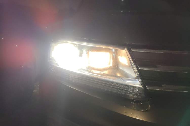 Used Volkswagen Tiguan L 2018 330TSI Automatic Two-Wheel Drive Comfort Edition
