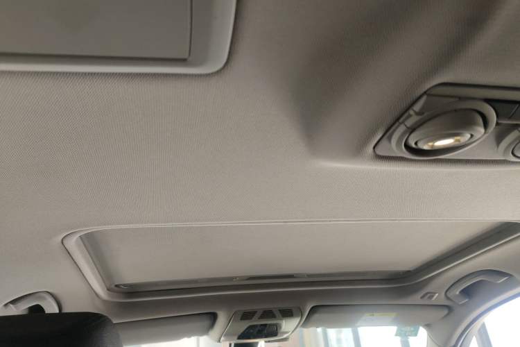 Used BMW 3 Series 2018 320Li Fashion Model
