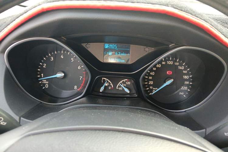 Used Ford Focus 2018 Sedan Classic 1.6L Automatic Trendy SmartDrive Edition
