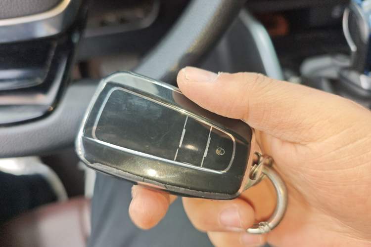 Used Toyota Crown Kluger 2023 2.5L HEV Two-Wheel Drive Entry Version (5 Seats)