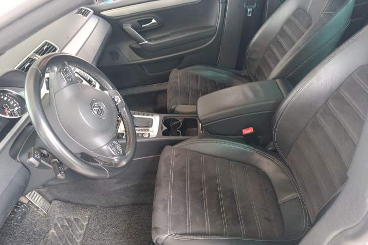 Used Volkswagen FAW-Volkswagen CC 2016 1.8TSI Luxury Model
