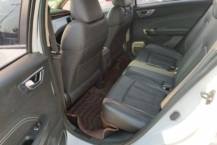 Used Geely Auto Vision X3 2019 Upgraded Model 1.5L CVT Prestige Version