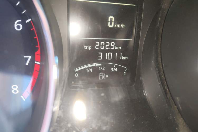 Used Volkswagen Sagitar 2018 1.6L Manual Comfort Model