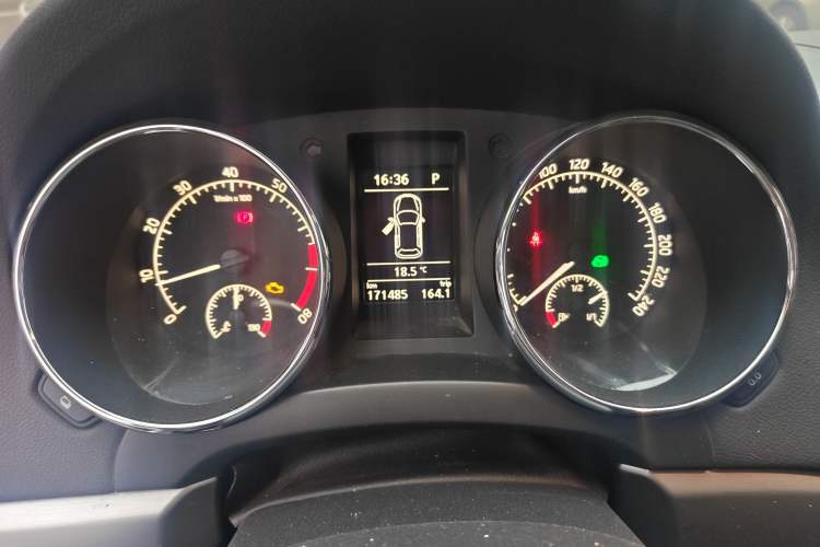 Used Skoda Yeti 2017 TSI300 DSG Luxury Edition Instrument Cluster