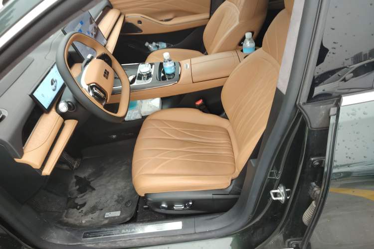 Used Geely Galaxy 8 2025 130km EM-P Starship Edition Left Front Seat