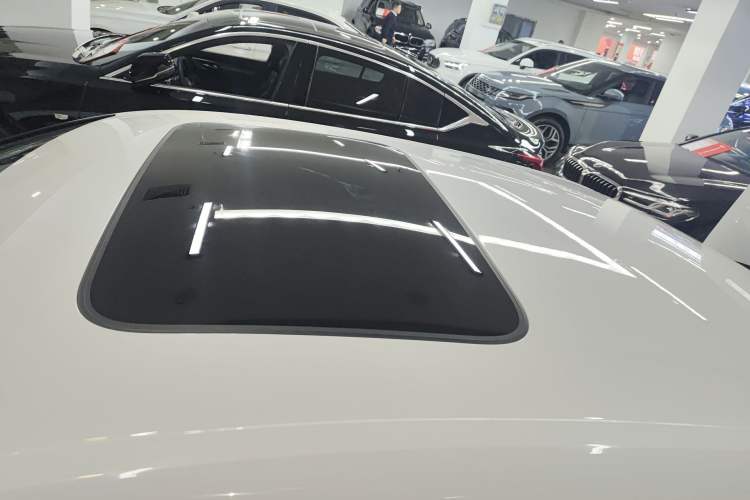 Used Audi A4L 2017 Plus 40 TFSI Ambition Model
