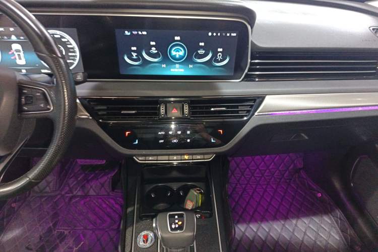 Used Hongqi HS5 2022 Revised Version 2.0T Smart Connect Flagship Edition