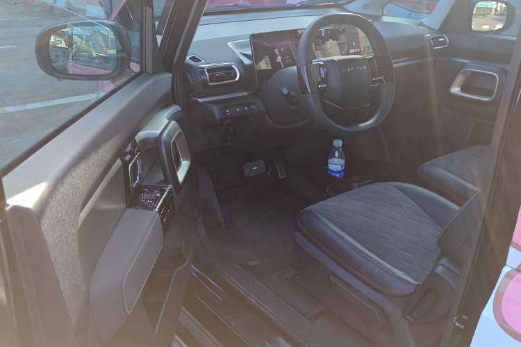 Used Baojun KiWi EV 2023 DJI Edition Lithium Iron Phosphate