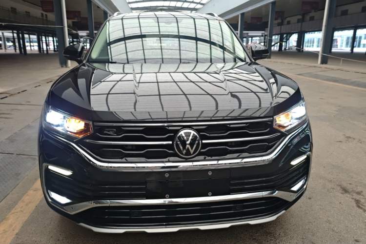 Used Volkswagen Tayron X 2020 330TSI Two-Wheel Drive Luxury Smart Connectivity Version