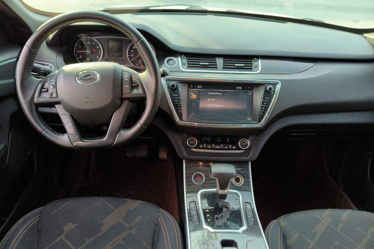 Used Land X7 2018 Jingyue 1.5T Panoramic Luxury Model Center Console