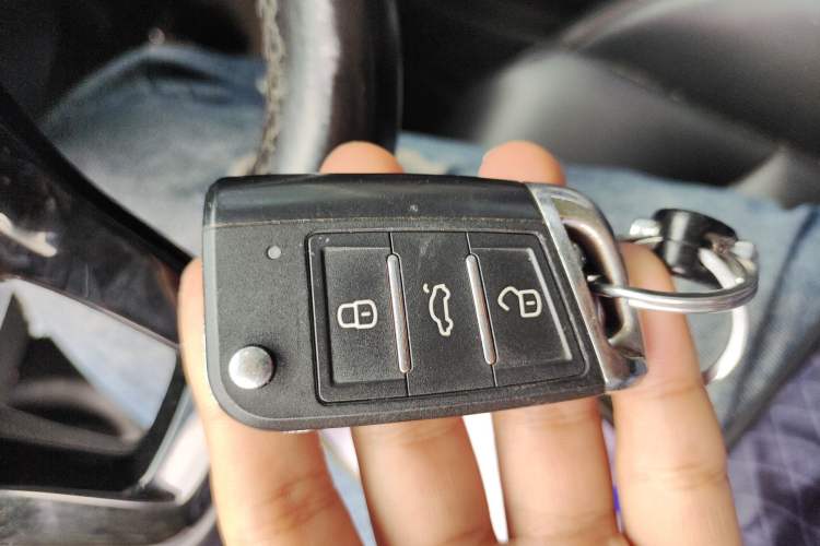 Used Volkswagen Tharu 2020 280TSI Two-Wheel Drive Comfort Edition China VI Standard
