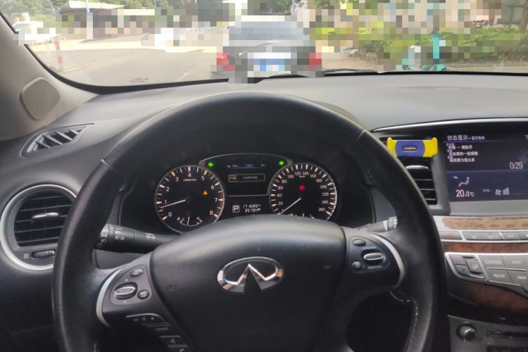 Used Infiniti JX 2013 JX35 Two-Wheel-Drive Excellence Edition
