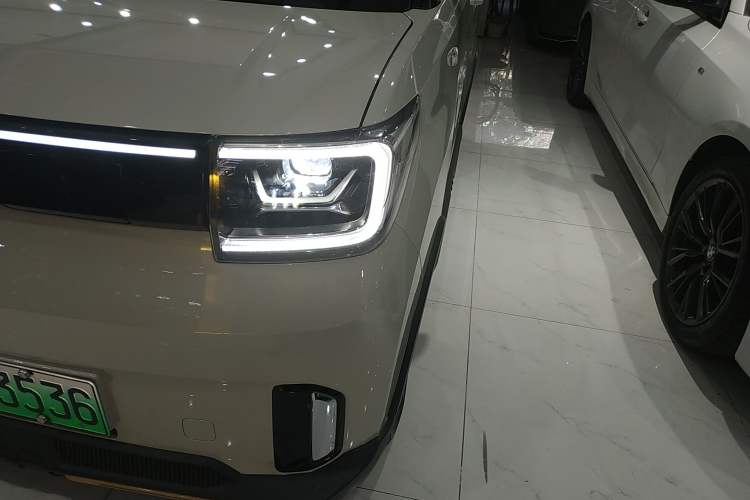 Used Wuling Hongguang MINIEV 2022 GAMEBOY 200km Gaming Edition with Lithium Iron Phosphate