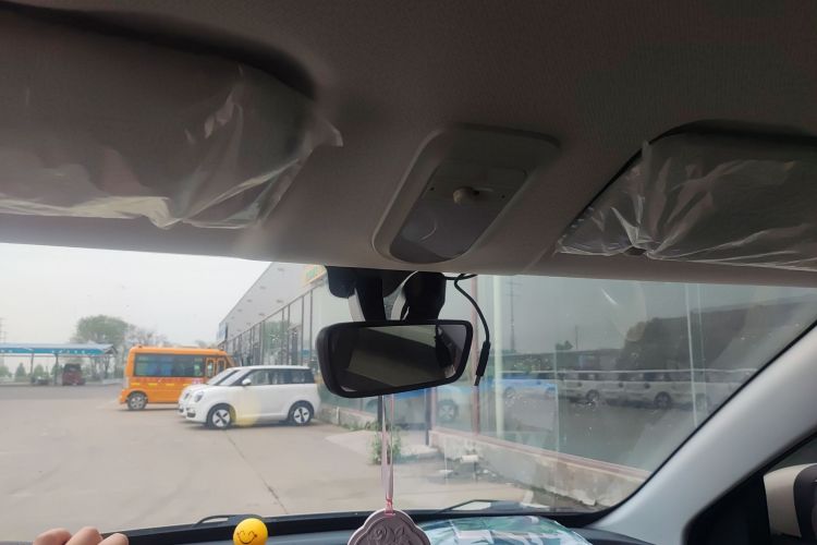 Used Wuling Bingo 2023 203km Light Edition Headliner