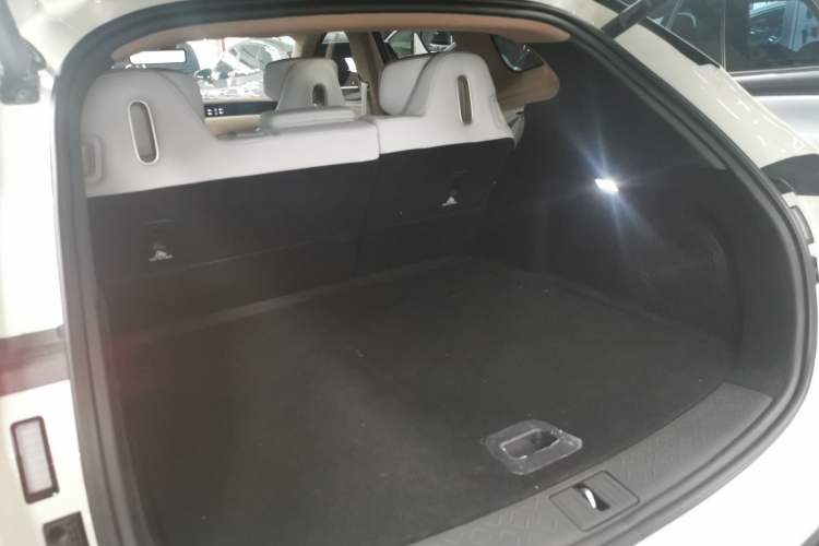 Used Avatr 07 2026 Elite Pure-Electric Version Trunk