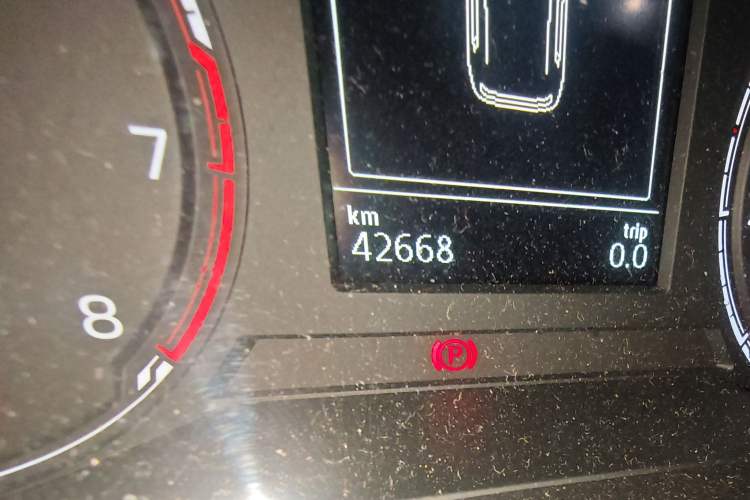 Used Volkswagen T-Cross 2020 1.5L Automatic Comfort Edition Odometer Close Up