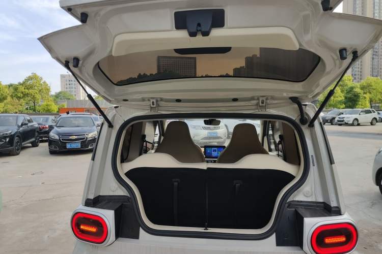 Used Wuling Hongguang MINIEV 2024 3rd Generation 215km Youth Edition