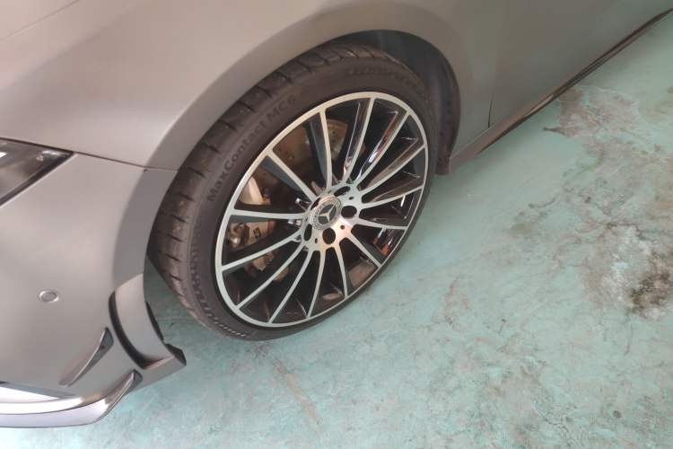 Used Mercedes-Benz A-AMG 2020 AMG A 35 L 4MATIC
