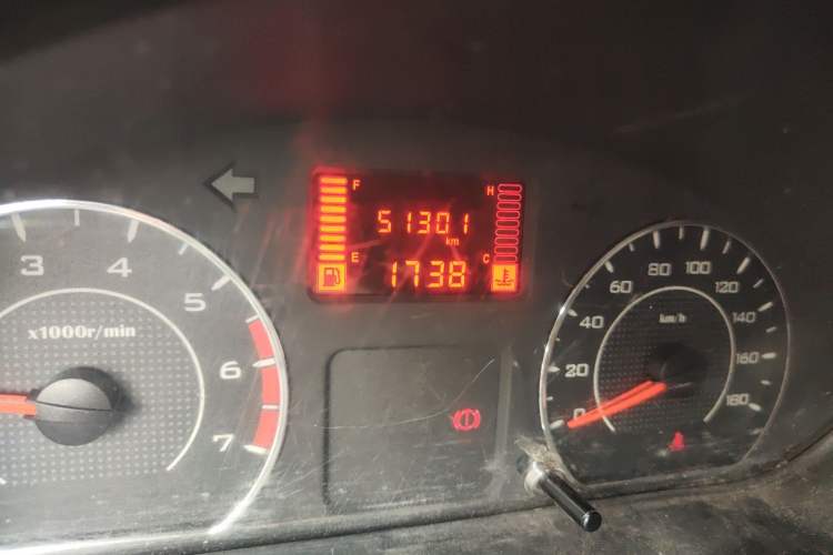 Used Wuling Rongguang V 2016 1.2L Practical Version
