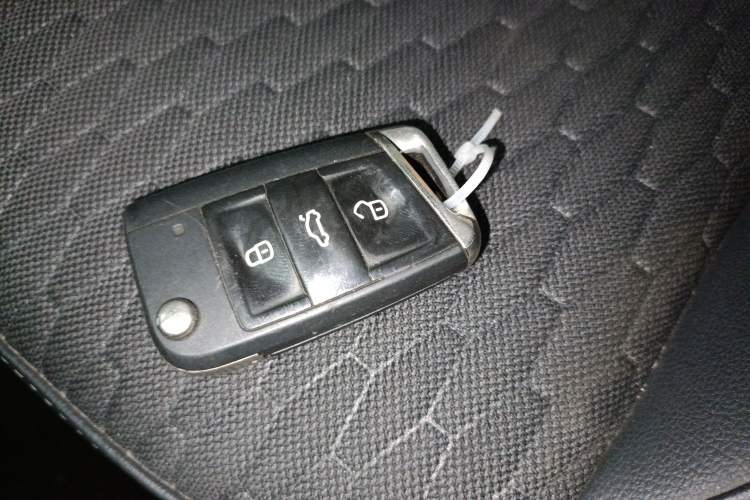 Used Volkswagen Tiguan L 2019 330TSI Automatic Two-Wheel Drive Luxury Edition China VI Standard