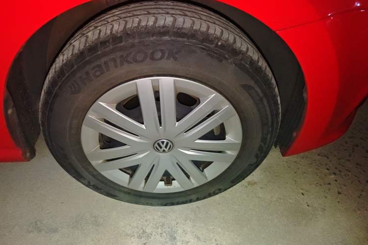 Used Volkswagen Polo 2018 1.5L Automatic Advanced Driving Model Right Front Wheel Hub