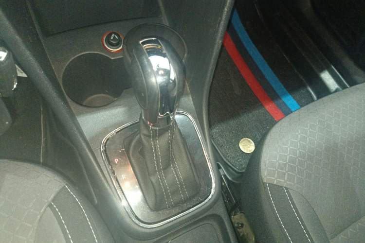 Used Volkswagen Polo 2014 1.6L Cross Polo Automatic