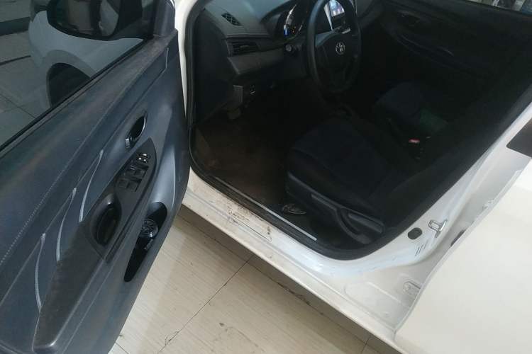 Used Toyota YARiS L Zhi Xuan 2016 Revised 1.5E CVT Charming Edition Driver Seat