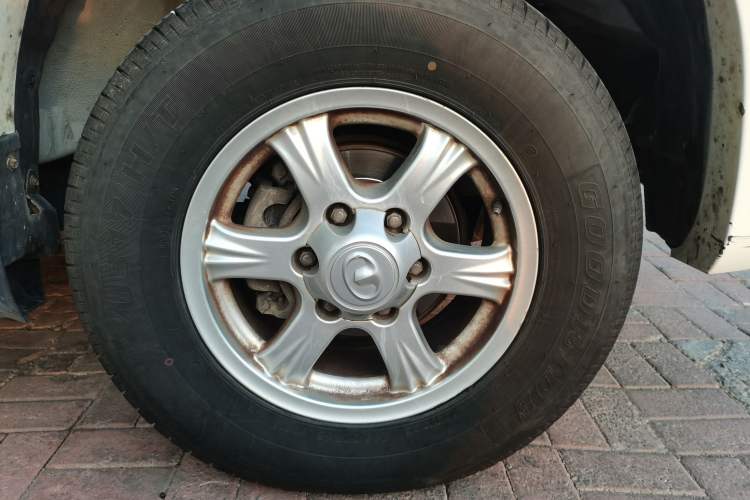 Used Great Wall Wingle 6 2017 2.4L Gasoline Two-Wheel Drive Elite Version 4G69
