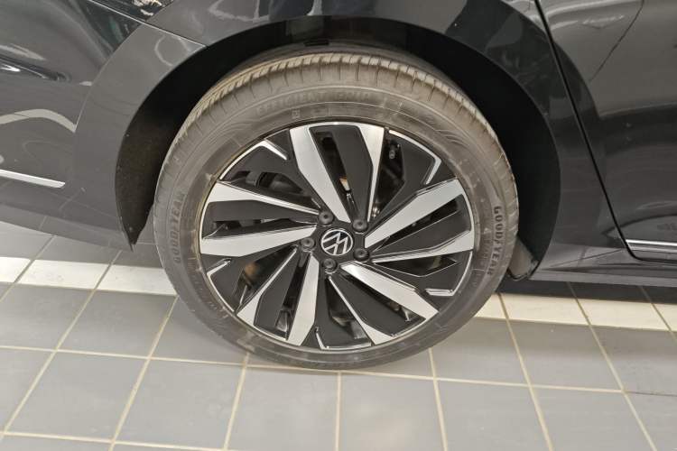 Used Volkswagen Passat 2022 330TSI Starry Luxury Edition