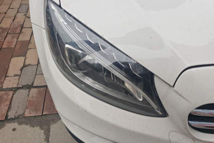 Used Mercedes-Benz C-Class 2015 C 200 Sport Edition