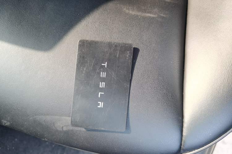 Used Tesla Model Y 2023 Rear-Wheel-Drive Version Interior 1