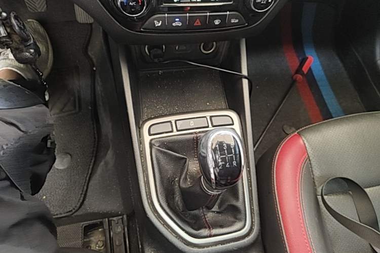 Used CHANGAN Eado 2016 1.6L Manual Junku Model
