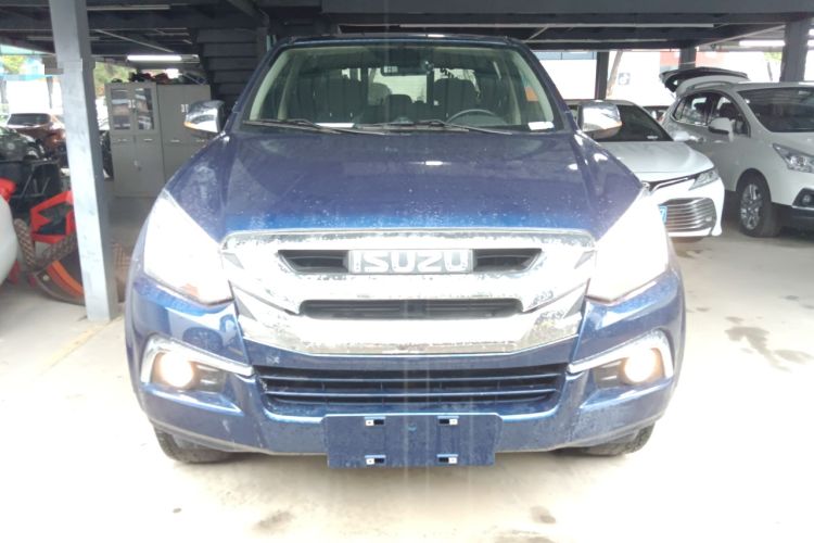 Used Isuzu D-MAX 2020 1.9T 4x4 Automatic Comfort Edition China VI Standard RZ4E Hi-Power
