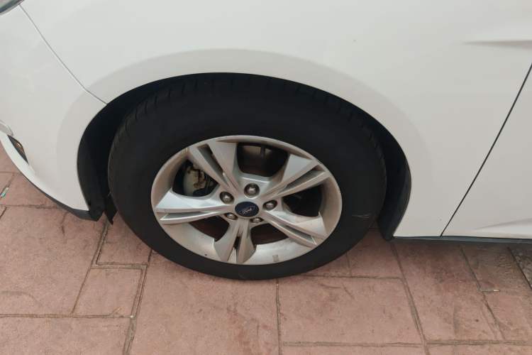 Used Ford Focus 2015 Sedan 1.6L Automatic Comfort Model