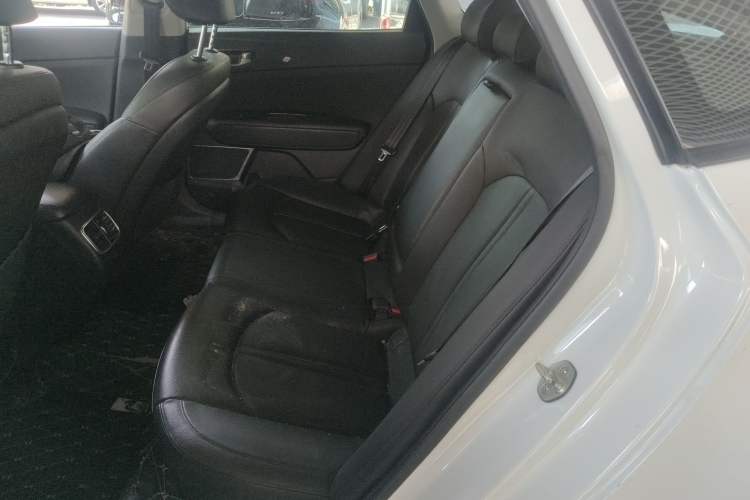 Used Kia K5 2016 1.6T Automatic LUX
