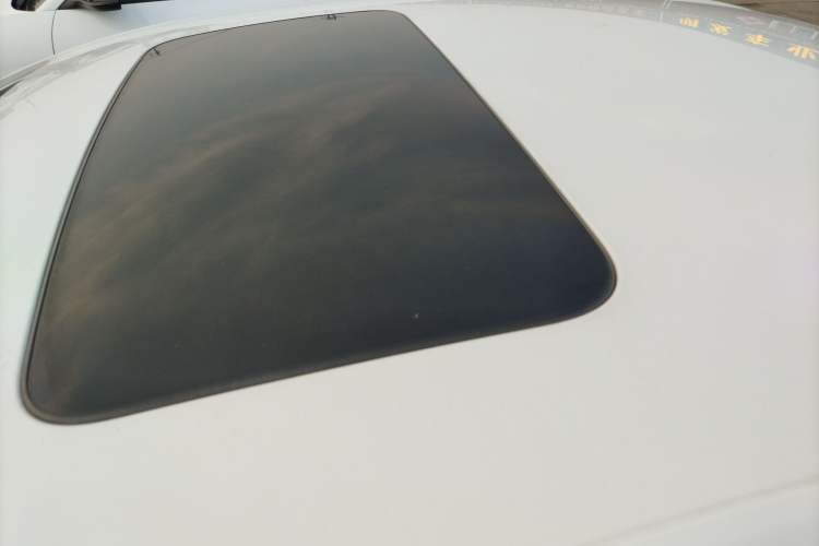 Used Chevrolet Monza 2019 Redline 320T Dual-Clutch Sporty Version China VI Standard