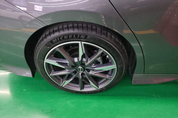 Used GAC Trumpchi EMPOW 2024 270T DCT Yingbao R-Style Edition
