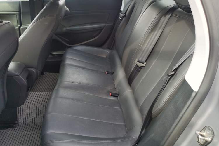 Used Peugeot 308 2018 1.6L Automatic Luxury Edition