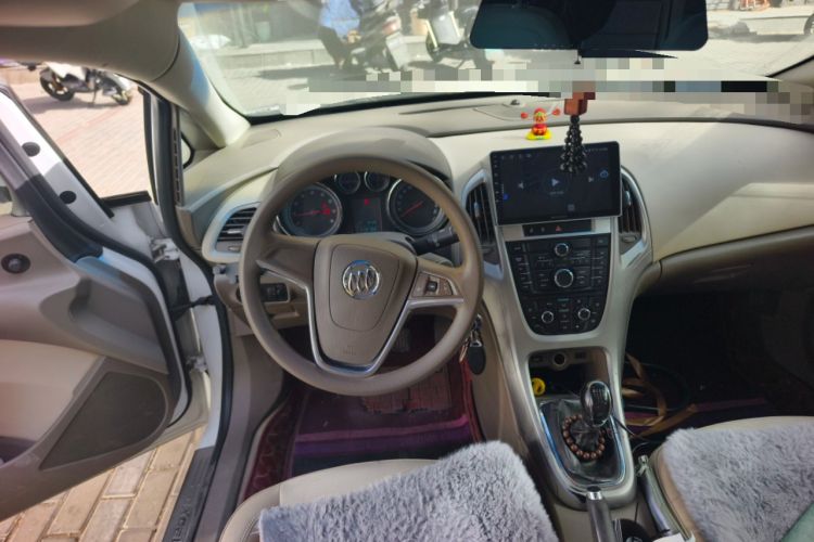 Used Buick GT 2012 GT 1.6L Manual Entry-Level Model Steering Wheel