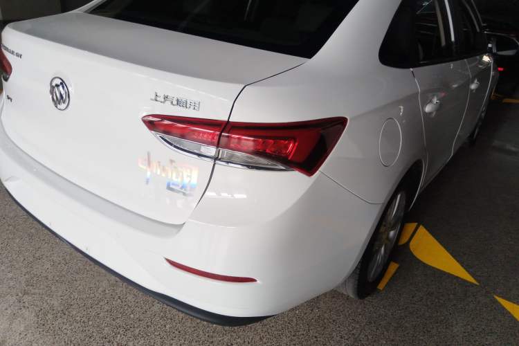 Used Buick GT 2019 15T Dual-Clutch Connected Elite Model China VI