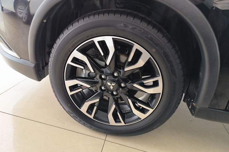 Used Mitsubishi Outlander 2020 2.4L 4x4 Zhi Xiang Edition 7-Seater
