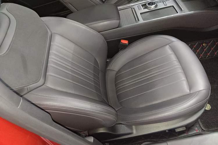 Used Ford Mondeo 2025 2.0T EcoBoost Ultimate Edition
