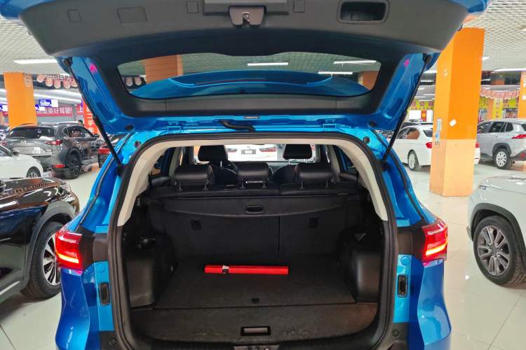 Used JETOUR X70 2018 1.5T Automatic YueXing Edition Trunk