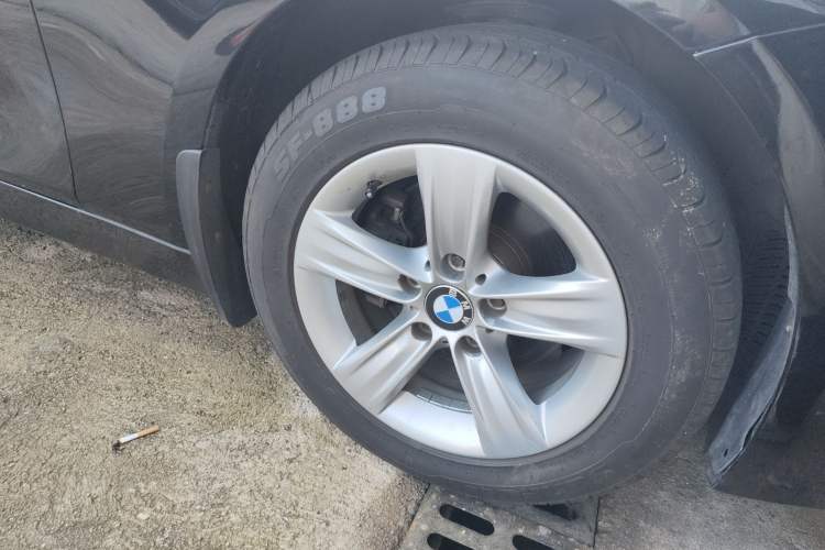 Used BMW 3 Series 2017 318i Fashion Model
