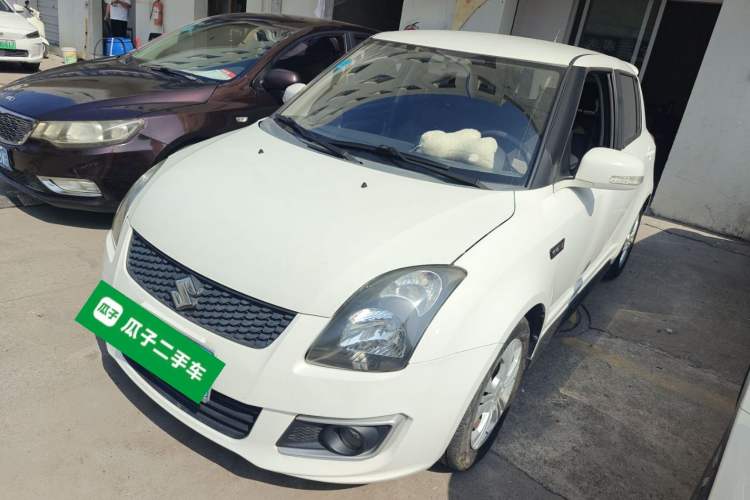 Used Suzuki Swift 2013 1.5L Automatic Standard Edition