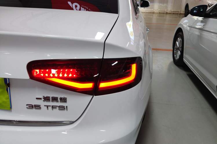 Used Audi A4L 2016 35 TFSI Collection Edition S line Comfort Model
